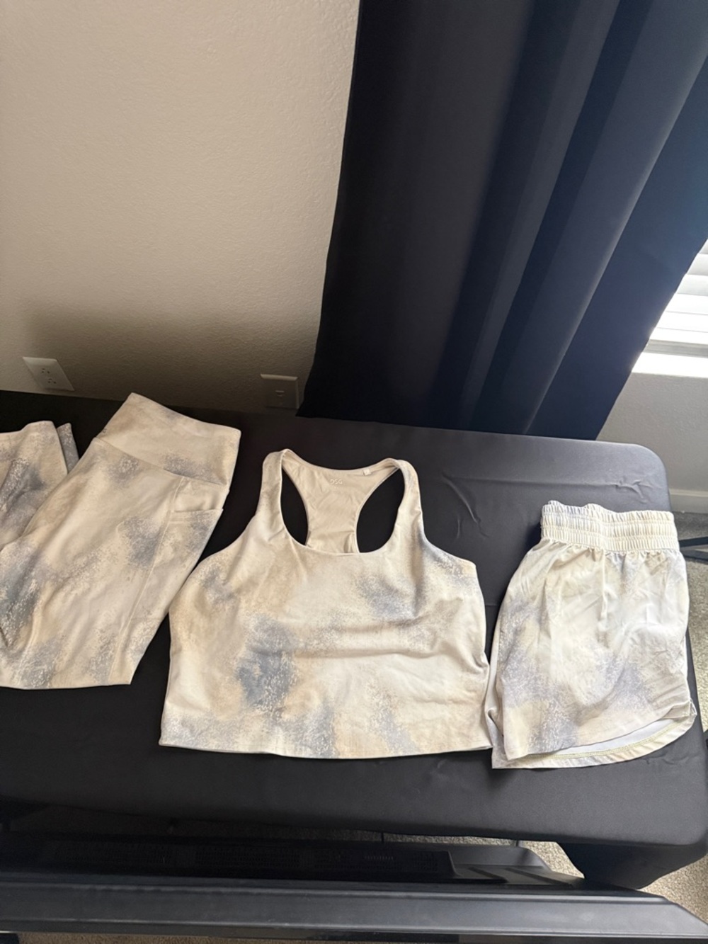 DSG Neutral Marble Tie-Dye Active Set in Beige and Light Gray